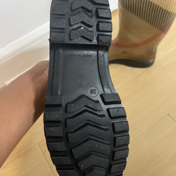 Burberry rain boot - Picture 4 of 5